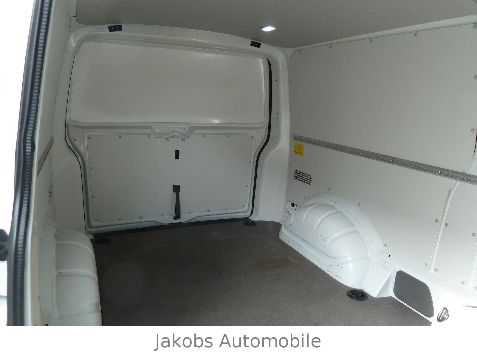 Volkswagen T6.1 Transporter Lang 2.0 TDI 4 Motion Standheiz