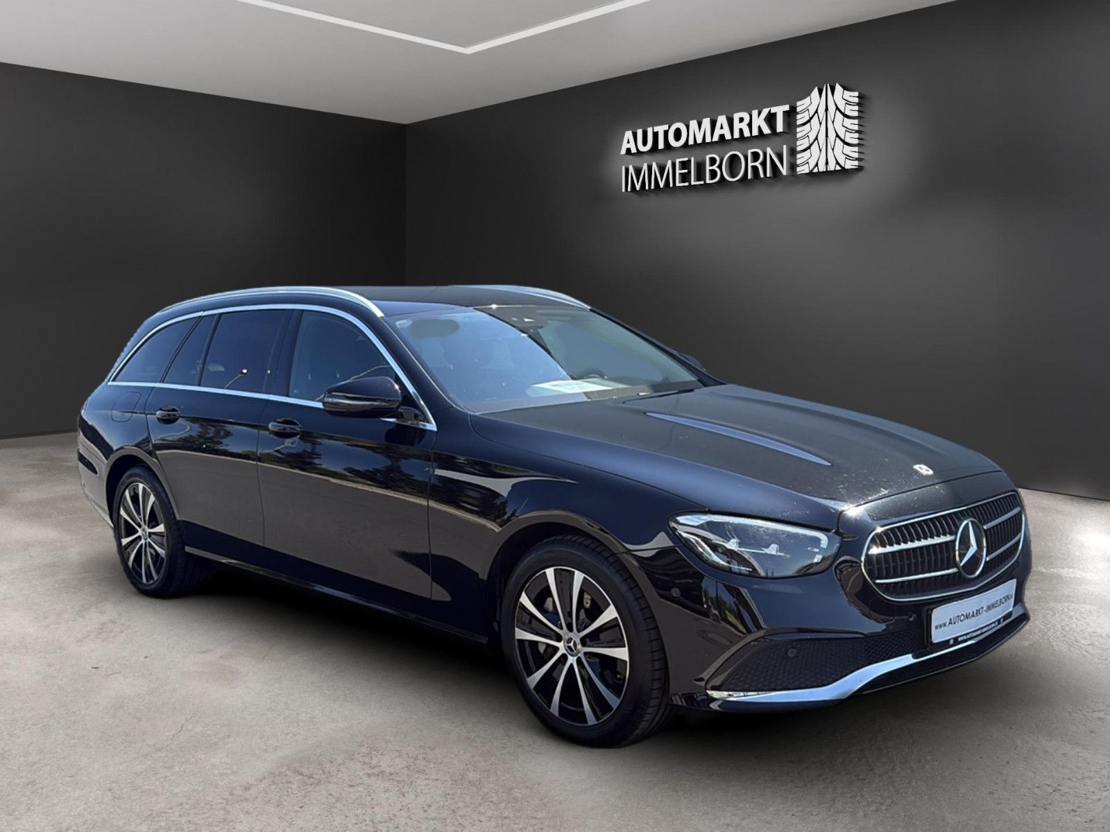 Mercedes-Benz E 300 de Kamera*LED*Navi*MBUX*18*Luftfederung