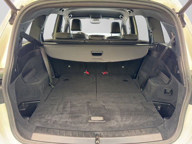 Fahrzeugabbildung BMW 220i Gran Tourer M Sport+7Sitz+Cam+ACC+HUD+H&K