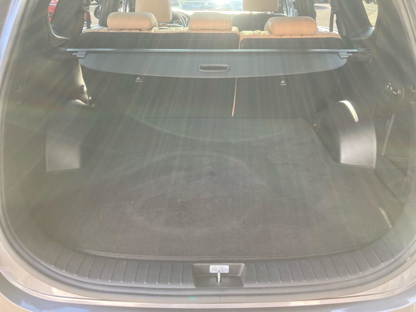 Fahrzeugabbildung Hyundai SANTA FE Signature Plug-In Hybrid 4WD, AHK El. P