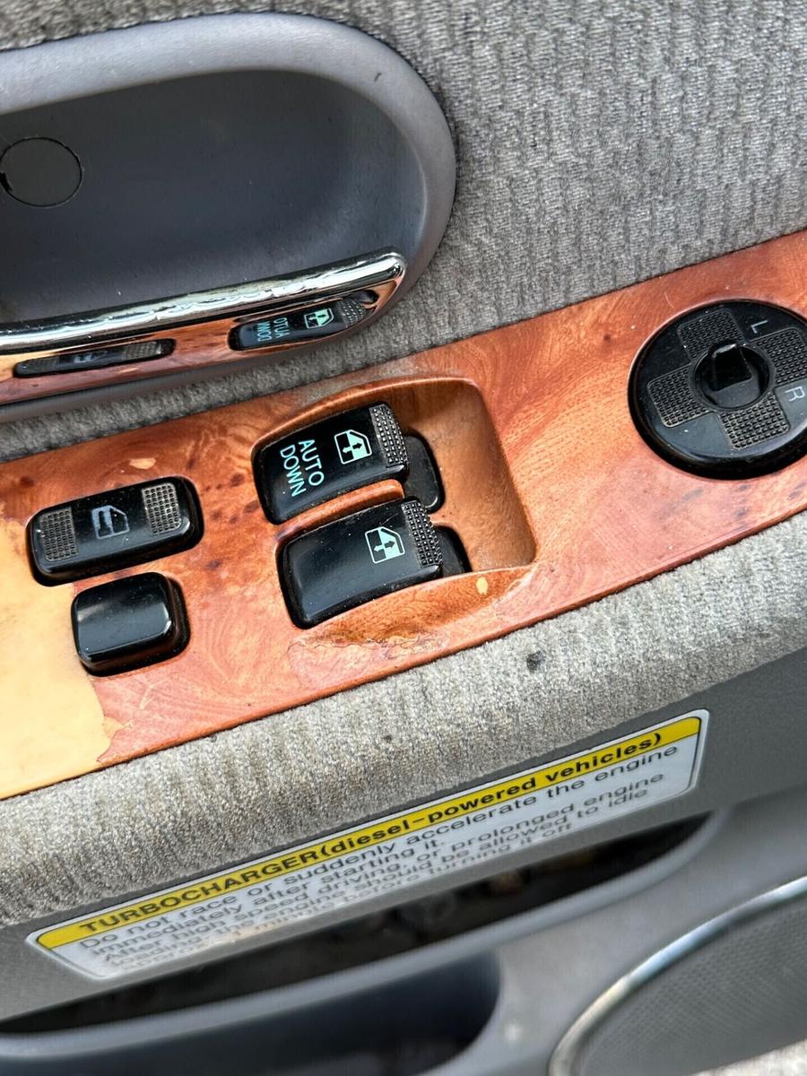 Kia Carnival 2005 — photo 14