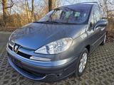 Peugeot 807 Premium *Xenon*Navi* 7-Sitzer - Peugeot 807 mit Schiebetür