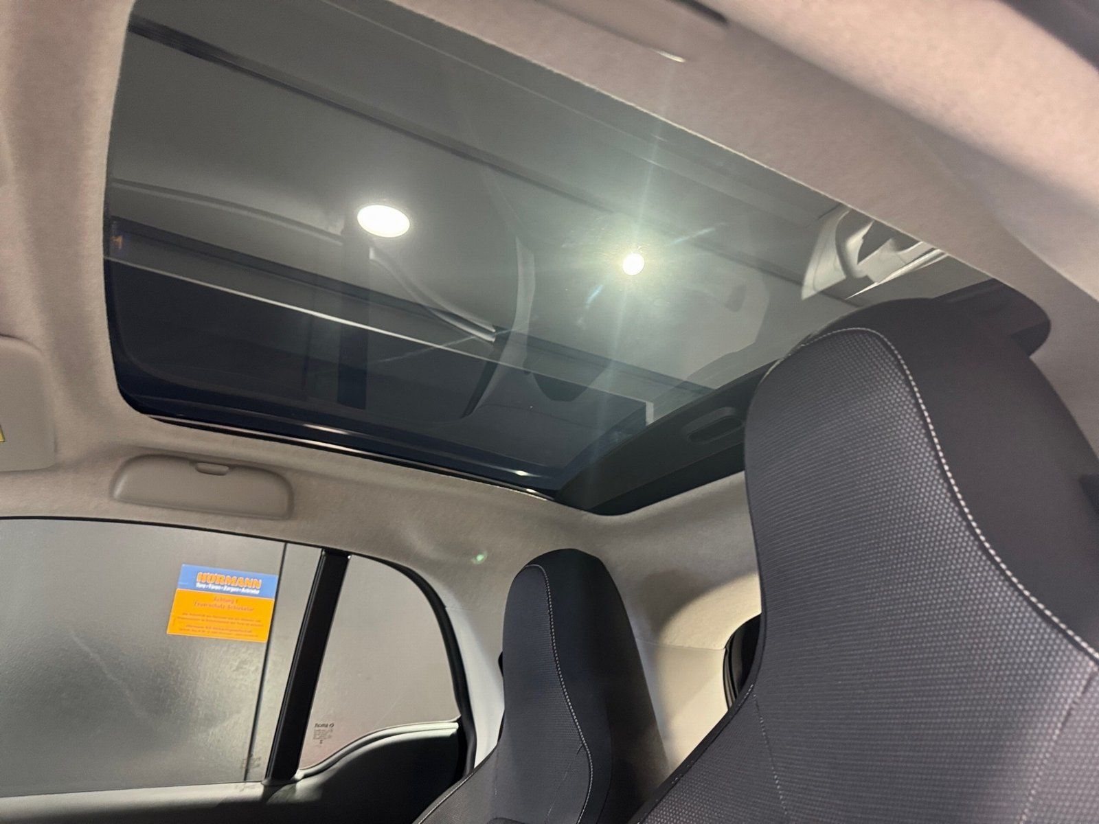 Fahrzeugabbildung Smart smart EQ fortwo Exclusive*Kamera*Media*LED*22kW*