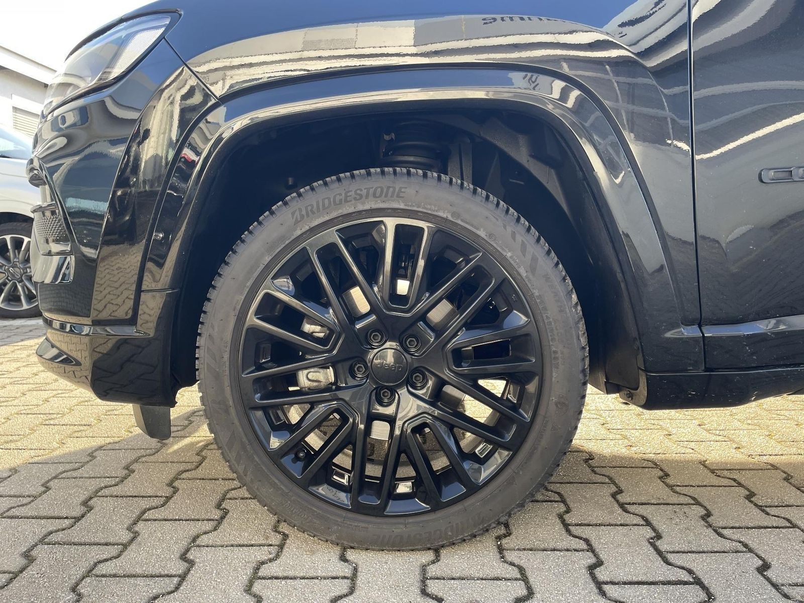 Jeep Compass - Bild 16