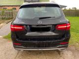 Mercedes-Benz GLC 220 d 4MATIC Autom. - - Mercedes-Benz GLC 220 von privat