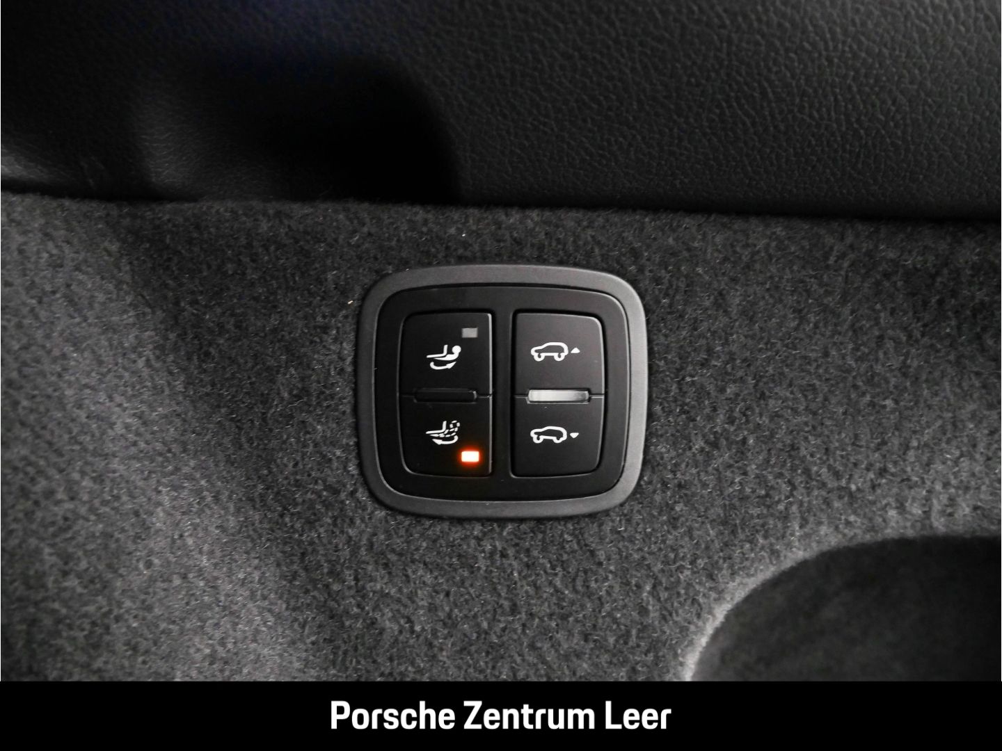 Porsche Macan GTS AHK Pano ACC Luftfed. Komfortsitze 14- foto 24