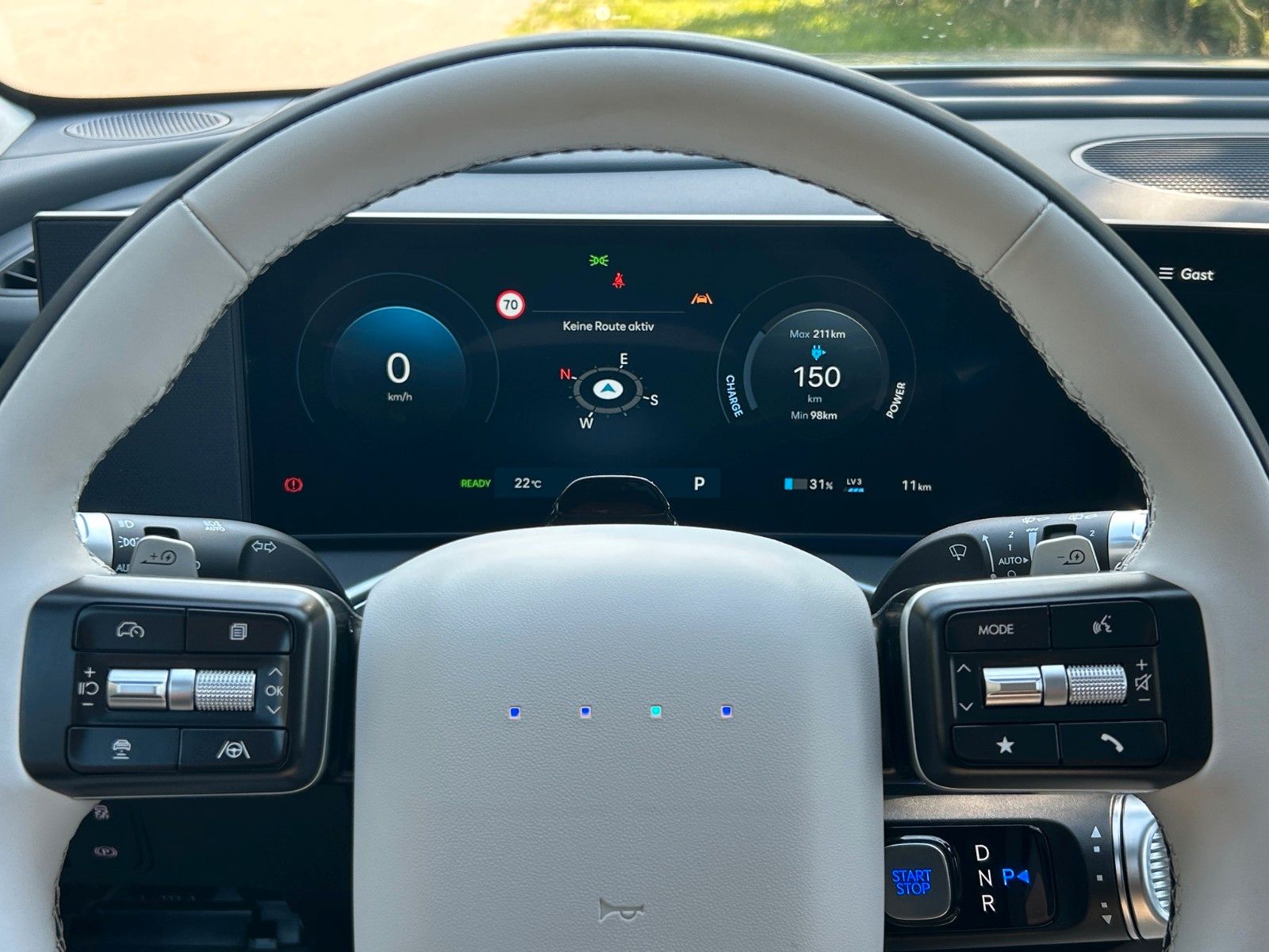 Fahrzeugabbildung Hyundai IONIQ 9 UNIQ 226kW *RW600KM*Pano*6Si*Relax*HeUp*