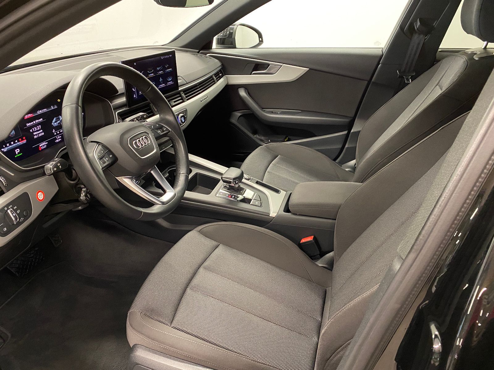 Audi A4 - Bild 11