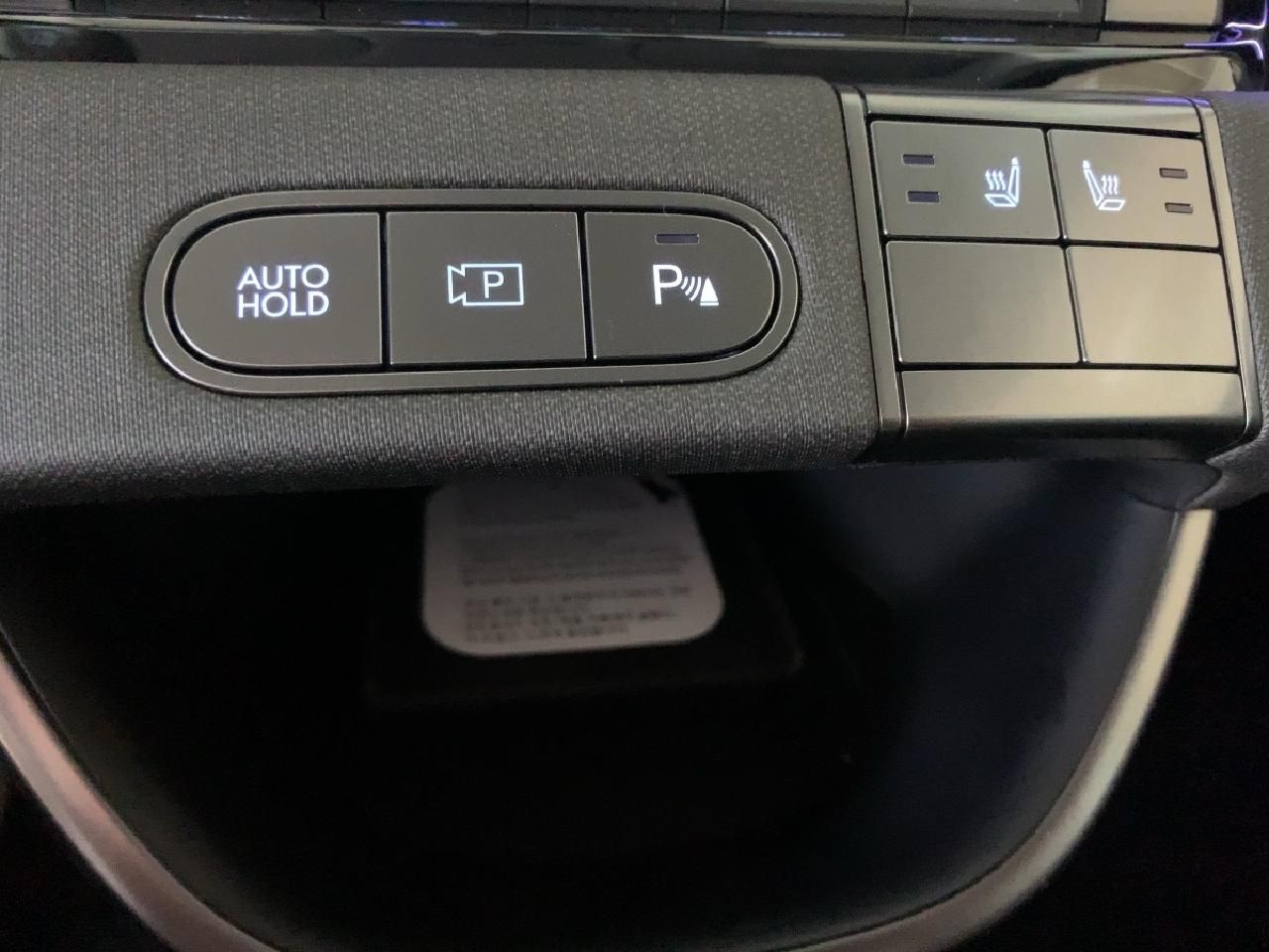 Fahrzeugabbildung Hyundai INSTER Elektro 71 kW FWD Trend