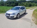 Volkswagen Golf 5 GTI - Volkswagen aus 2005: GTI