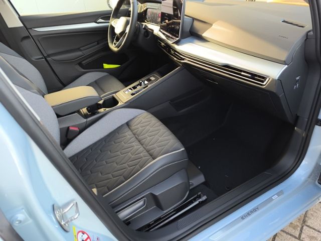 Fahrzeugabbildung Volkswagen Golf Energy 1.5 l eTSI OPF 85 kW (116 PS) 7-Gang