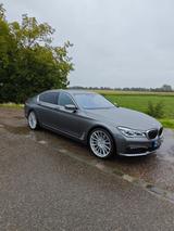 BMW 740d xDrive  - BMW 740: 740d