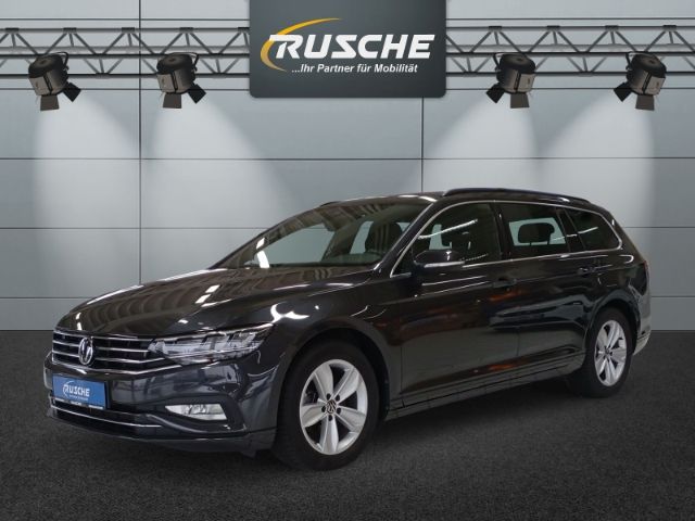 Volkswagen Passat 2.0TDI DSG AHK-klappbar Navi Massage LED