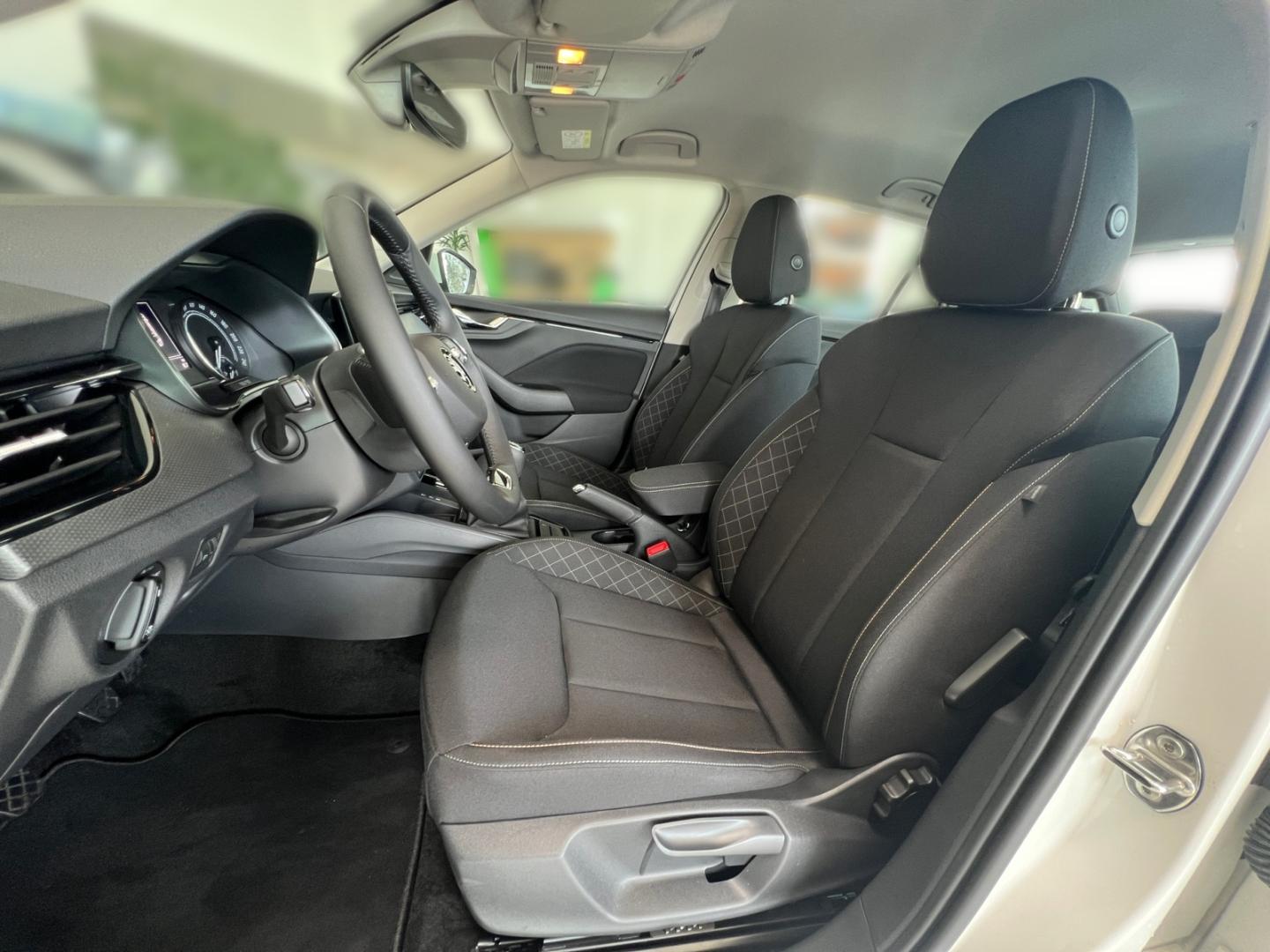 Skoda Kamiq Ambition 1.0 TSI ''Lane Assist''PDC hinten, миниатюра 6