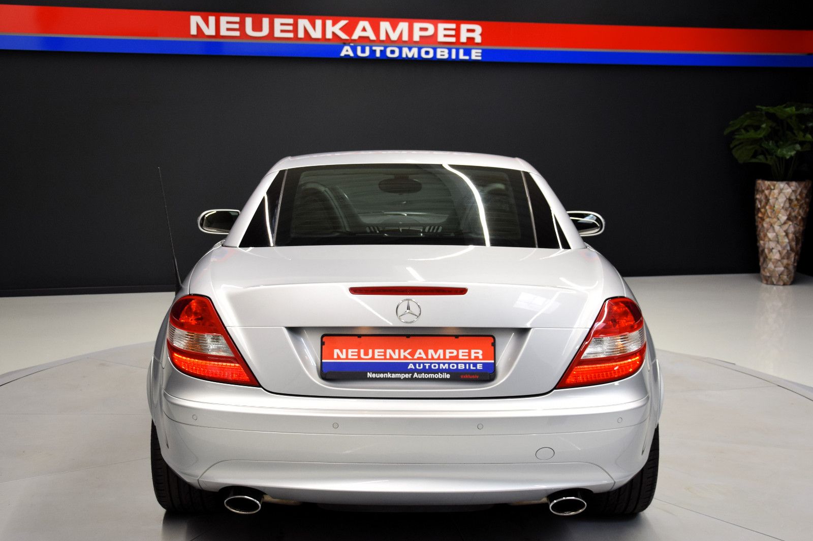 Fahrzeugabbildung Mercedes-Benz SLK 280 Roadster Bi-Xenon Leder Automatik Klima