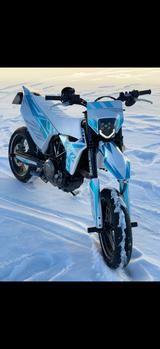 Husqvarna 701 Supermoto  - HUSQVARNA 701 SUPERMOTO