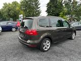 Volkswagen Sharan Highline 7Sitzer Spurhalte Pano DSG Leder - Volkswagen Sharan: Van