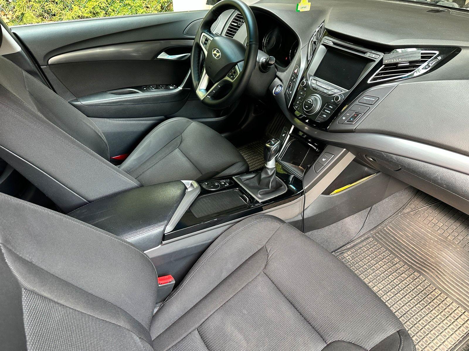 Hyundai i40 2012 — photo 5