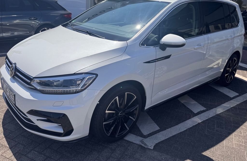 Image of Volkswagen Touran