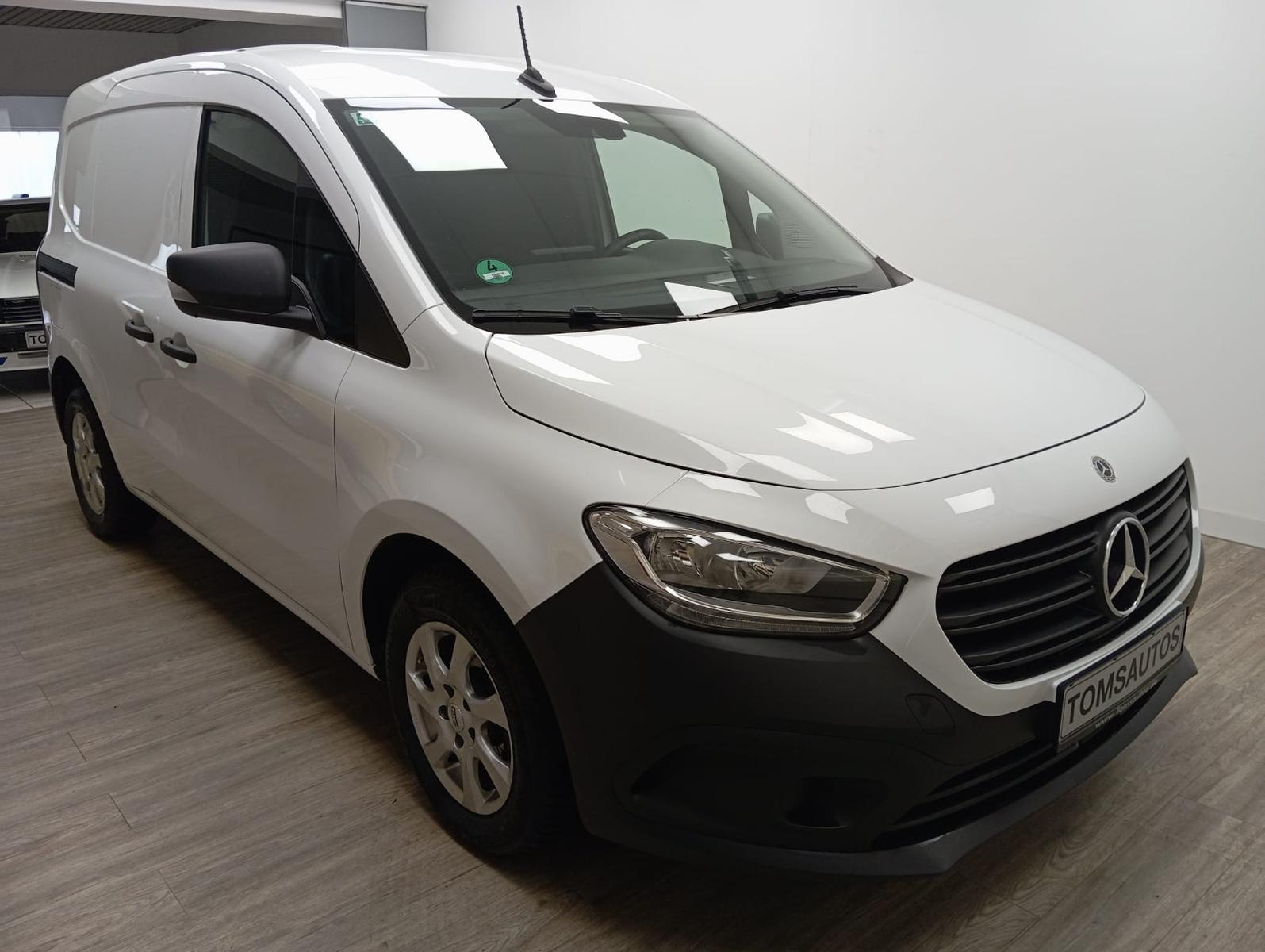 Mercedes-Benz Citan Kasten 108 CDI 1.Hand AHK PDC DAB 8-fach