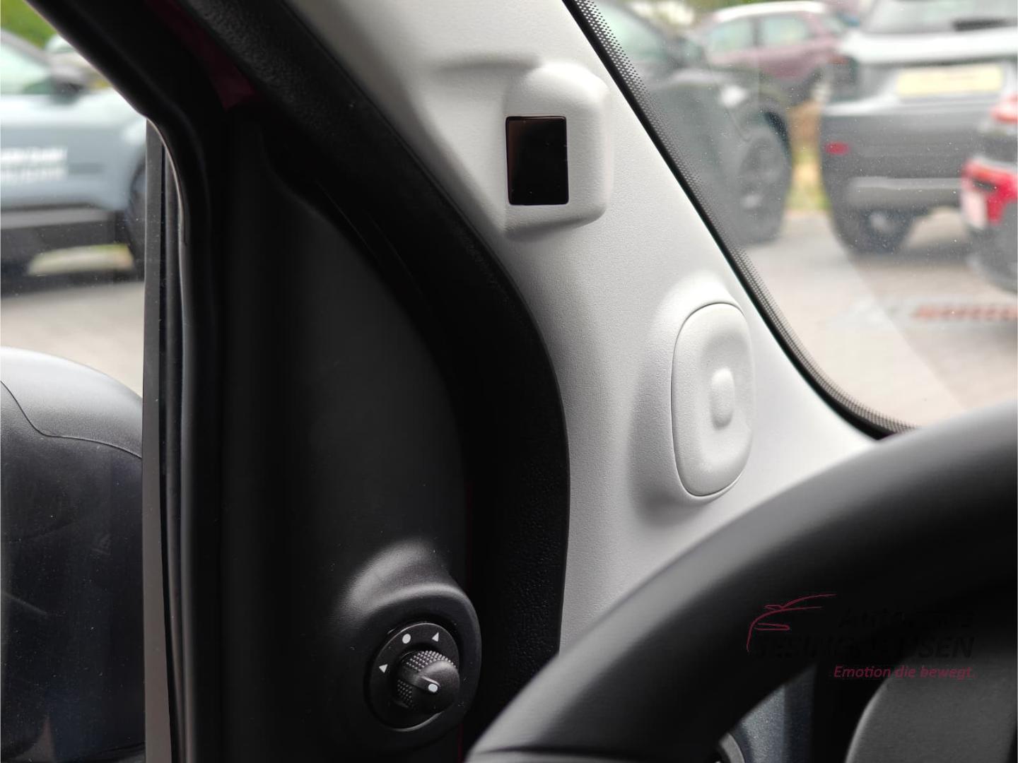Fiat Pandina Hybrid Icon PDC+Bluetooth+Klimaanlage+Mü