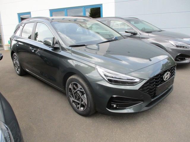 Hyundai i30 cw Autom. Sitzh.Lenkrh. Kamera Navi m.Farben