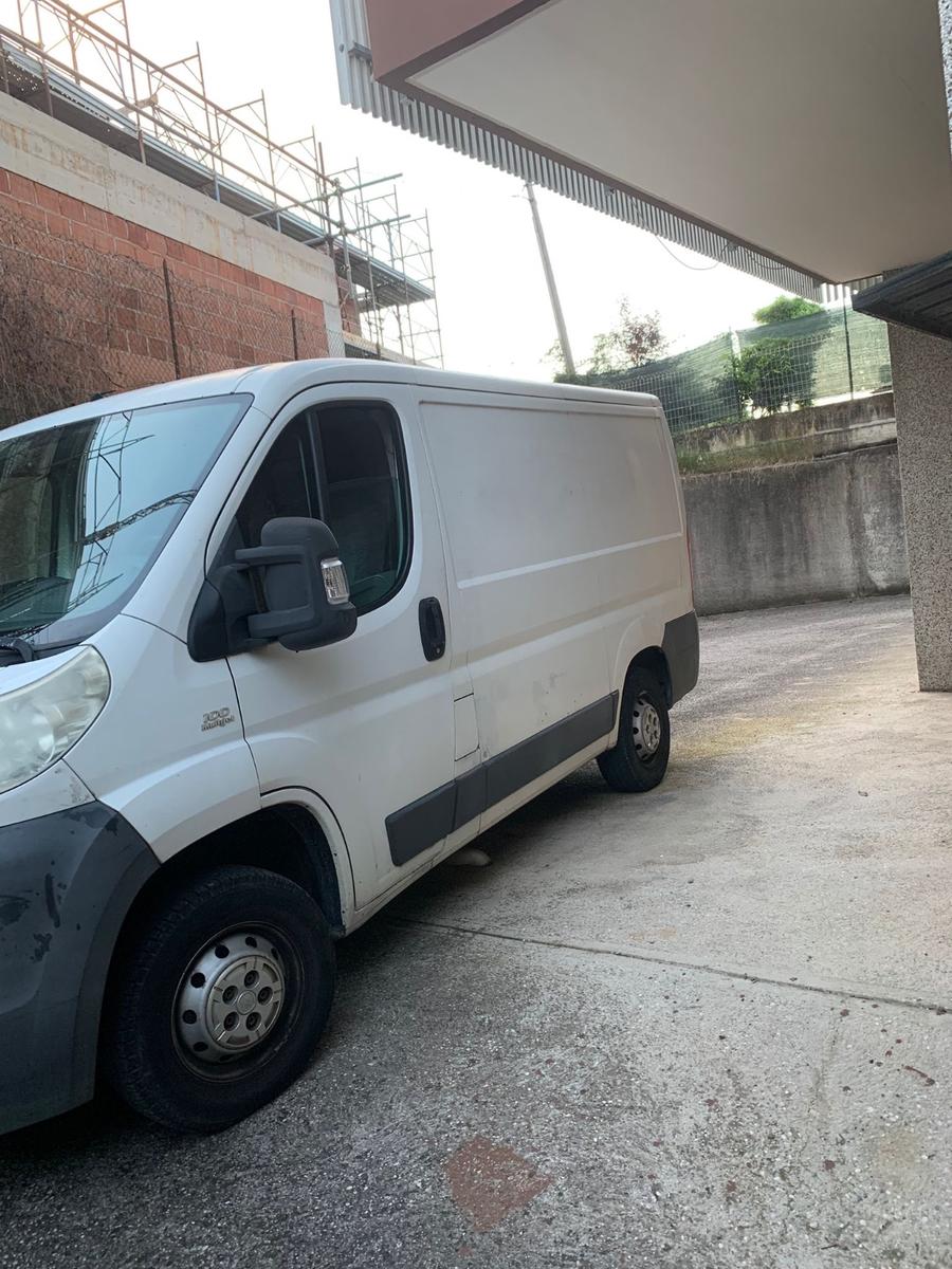 Fiat Ducato 2011 — вигляд ззаду