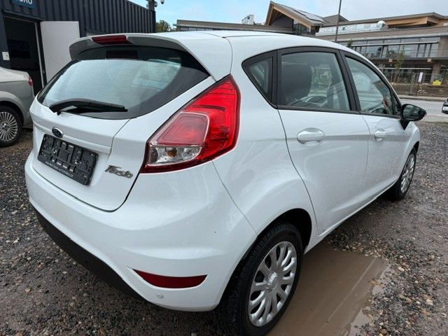 Fahrzeugabbildung Ford Fiesta Trend --Klima +Sitzhzg.--