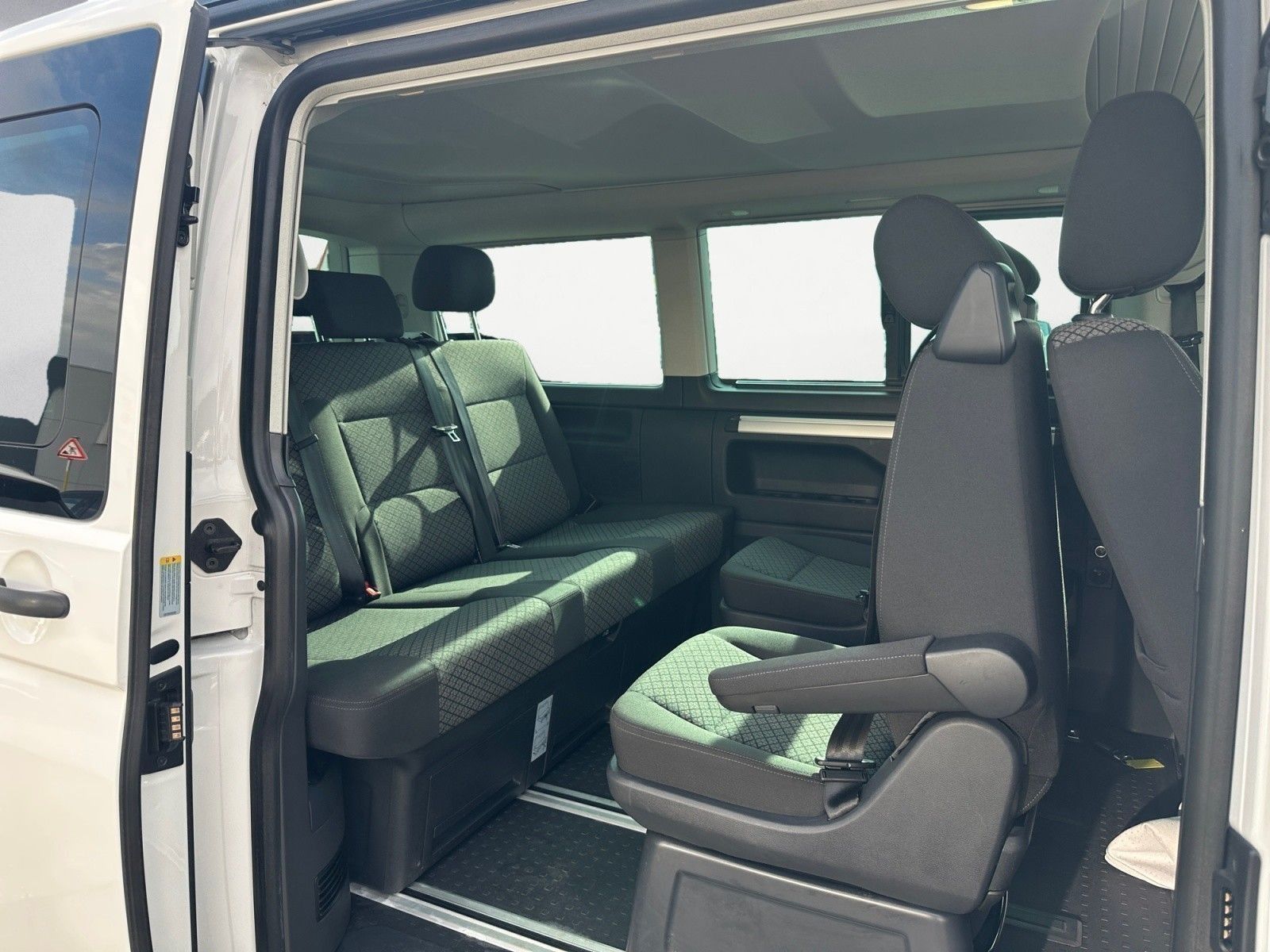 Volkswagen T6 California 2.0 TDI BEACH foto 14