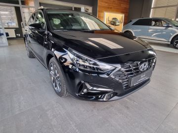 Fahrzeugabbildung Hyundai i30 1.5 T-GDI 7-DCT 48V Edition 30+ LED NAVI