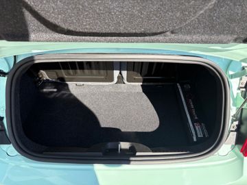 Fahrzeugabbildung Fiat 500C Cabrio Lounge Navi PDC Klimaaut. CarPlay