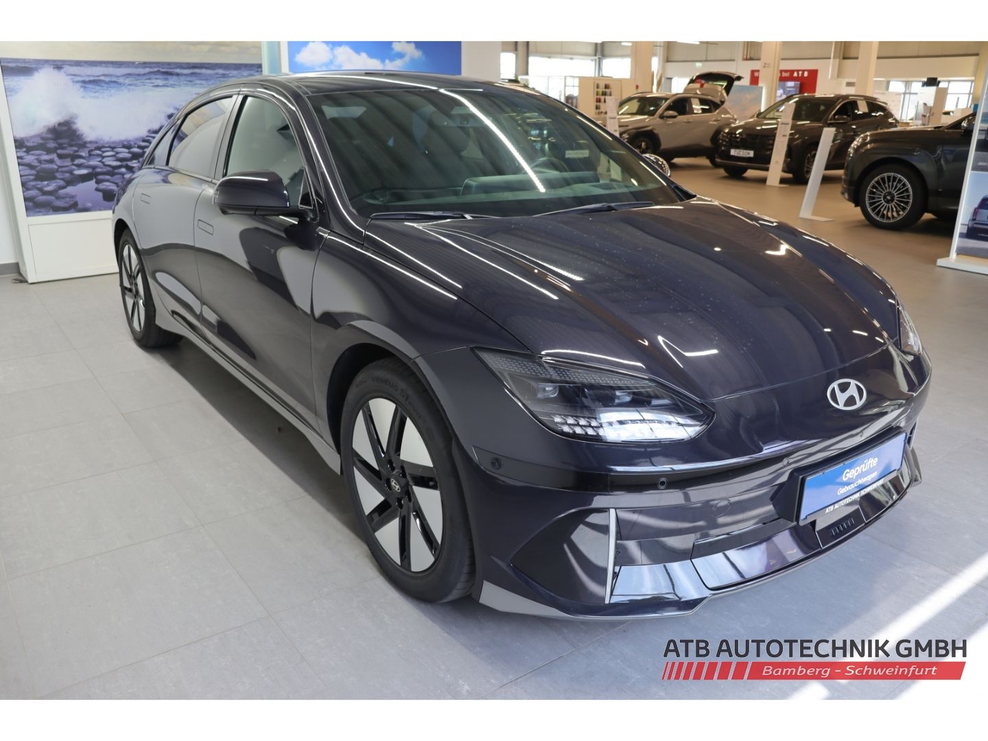 Fahrzeugabbildung Hyundai IONIQ 6 UNIQ 77,4 kWh 4WD 96,8% SOH HUD Navi