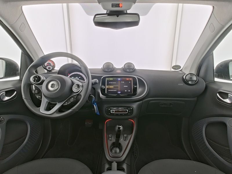 Fahrzeugabbildung Smart smart EQ fortwo Exclusive*Pano*LED*Kamera*22kW*