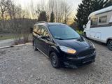 Ford Tourneo Courier 1.0 EcoBoost 74kW Sport Sport - Ford Tourneo Courier Sport mit Benzin-Antrieb