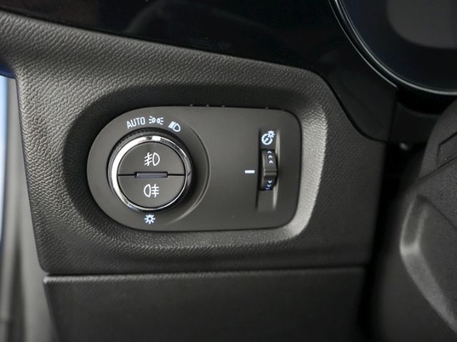 Corsa F FACELIFT HYBRID GS eDCT+NAVI+RÜCKFAHRKAM