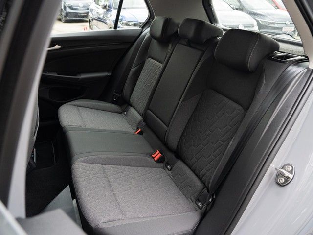 Golf VIII Life TSI 6-Gang GJR Travel Assist