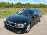 BMW 318 Baureihe 3 Touring 318 d - BMW 318 in Stuttgart