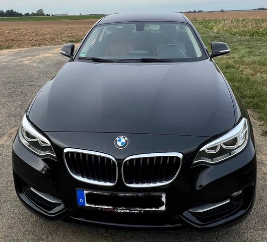 BMW 220 d Sport Line  / TÜV Neu! 