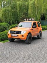Mitsubishi Pajero 2013 200 pk tausche - Mitsubishi Pajero aus 2013
