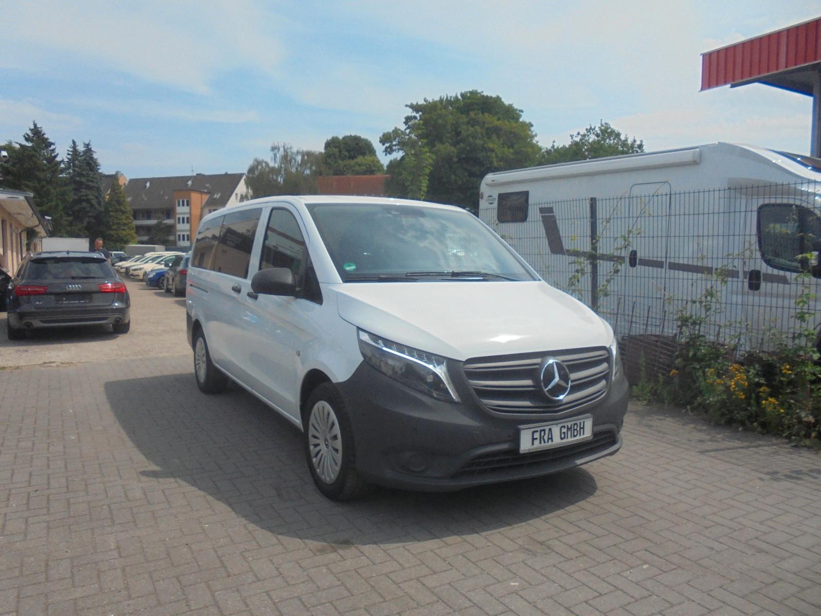 Mercedes-Benz Vito 116 d, Lang 9 Sitzer LED Navi PDC Kamera