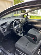 Toyota Yaris 1,0-l-Dual-VVT-i Edition  - Toyota Yaris: Vvt I