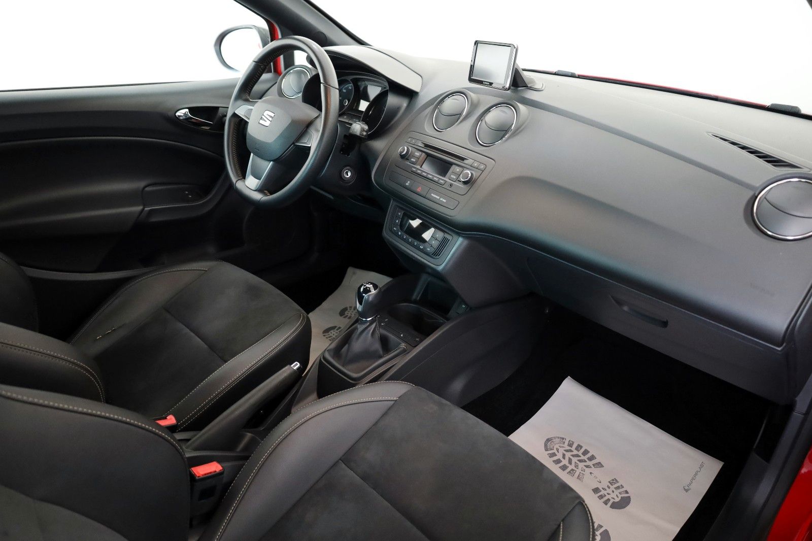 Fahrzeugabbildung SEAT Ibiza SC Style T.Leder,Navi,Xenon,SH,Kamera