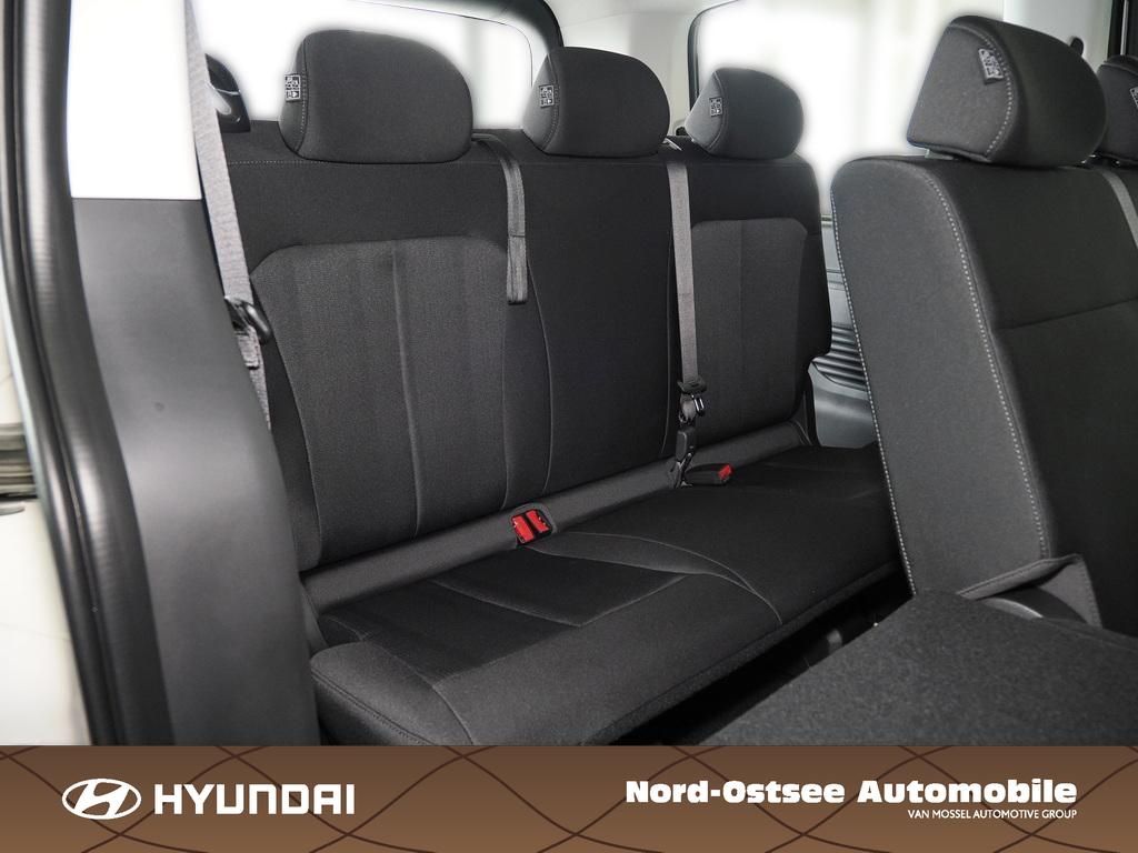 Fahrzeugabbildung Hyundai STARIA 9-Sitzer HEV TREND Easy-Access-P Park-P