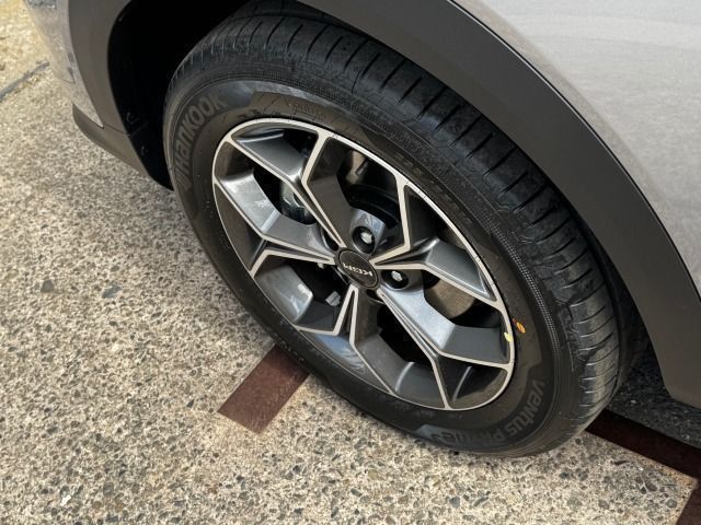 Fahrzeugabbildung KGM Korando 1.5 Bliss Automatic*Navi*18`Alu*PDC*LED