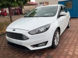 Ford Focus Turnier Titanium AHK/LED/KAMERA/SHZ/NAVI/ - Ford Focus Gebrauchtwagen in Hannover