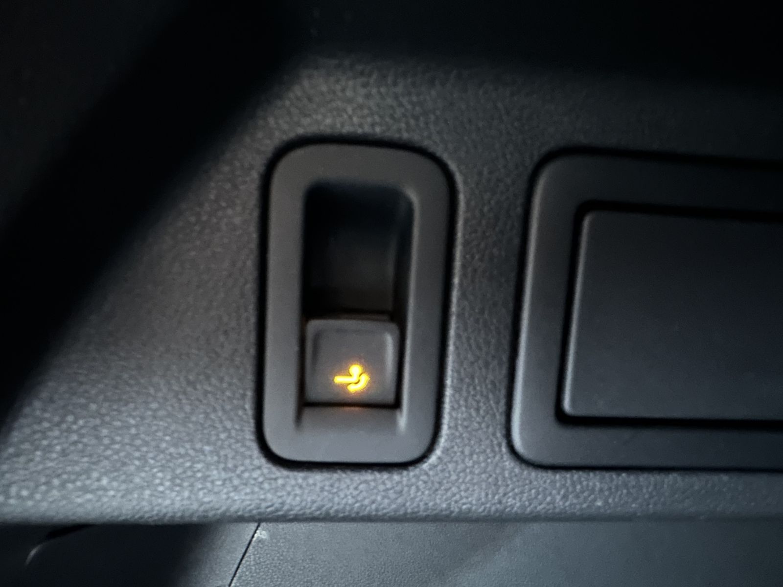 Fahrzeugabbildung Volkswagen Tiguan 2.0 TDI DSG Life 4Motion NAV+LED+ACC+AHK