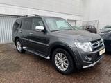 Mitsubishi Pajero 3.2 DI-D Automatik Edition 30 - gebrauchte Mitsubishi Pajero aus dem Jahr 2014