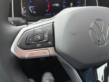 Volkswagen Polo VI 1.0 TSI Style MATRIX,ACC,SZH