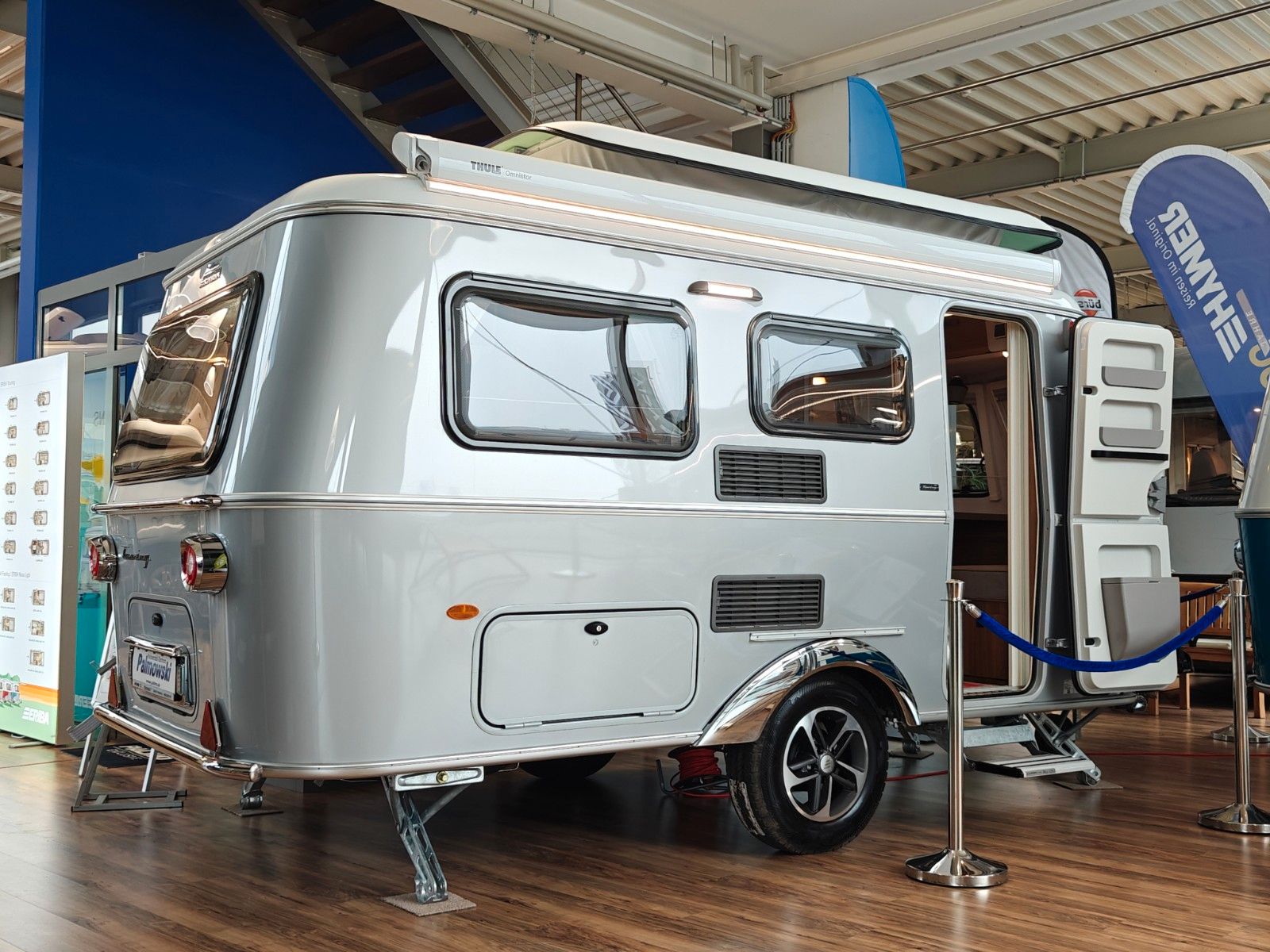 Fahrzeugabbildung HYMER / ERIBA / HYMERCAR Touring 430 Legend Urban 2026
