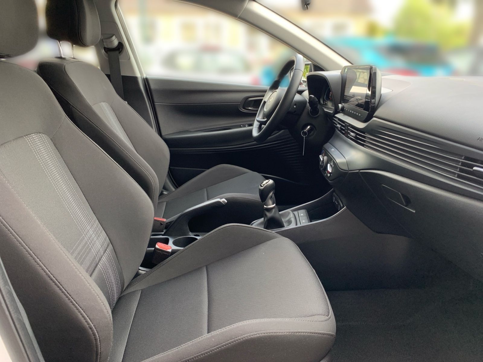 Fahrzeugabbildung Hyundai BAYON 1.0 T-GDI Select Navi Kamera Allwetter